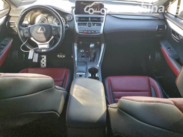 Lexus NX I Рестайлинг 300 2.0 AT 4WD