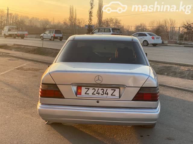 Mercedes-Benz W124 200 2.0 MT
