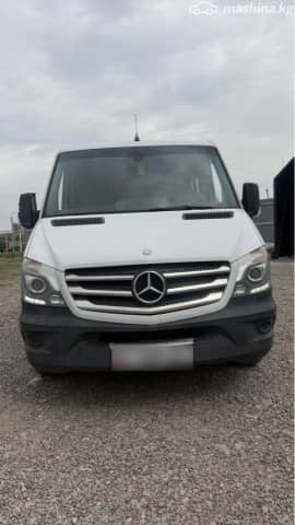 Mercedes-Benz Фургон (6х2)