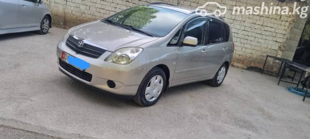Toyota Corolla Verso I 1.8 MT