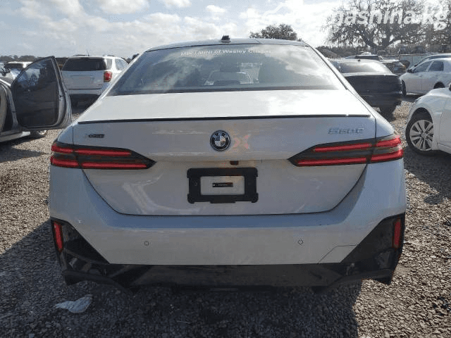 BMW 5 серии VIII (G60/G61/G68) 550e xDrive 3.0hyb AT 4WD