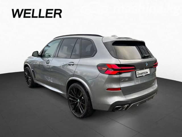 BMW X5 IV (G05/G18) Рестайлинг 40i 3.0 AT 4WD