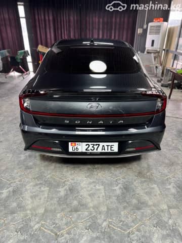 Hyundai Sonata VIII (DN8) 2.0hyb AT