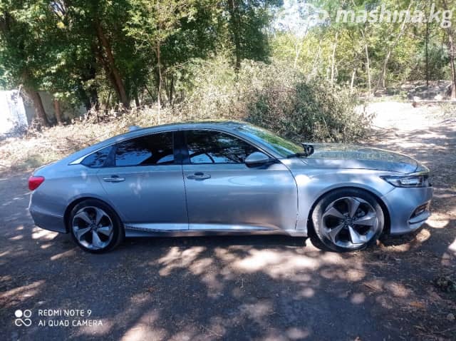 Honda Accord X 1.5 CVT