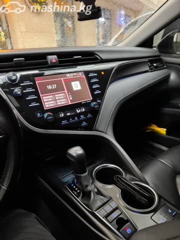 Toyota Camry VII (XV50) Рестайлинг 2 2.5 AT
