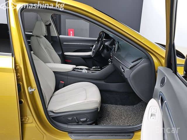 Hyundai Sonata VIII (DN8) 2.0 AT