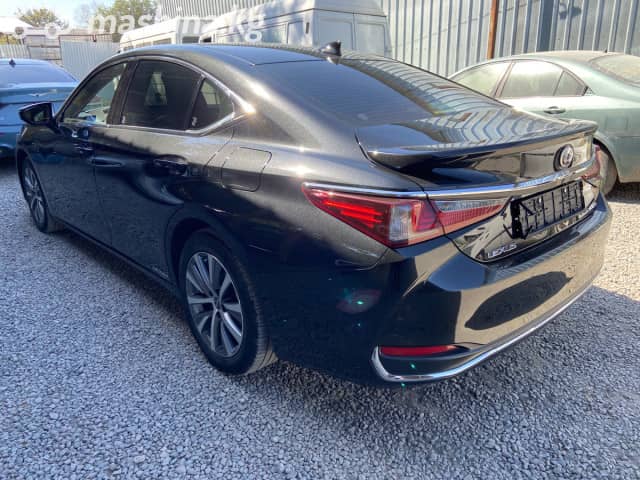 Lexus ES VII 300h 2.5hyb CVT