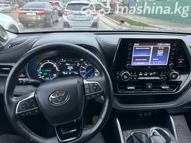 Toyota Highlander IV (U70) 2.5hyb AT 4WD