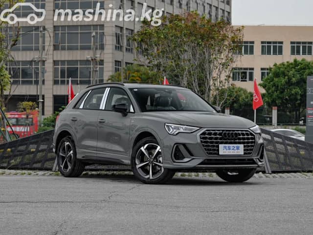Audi Q3 II (F3) 40 TFSI 2.0 AMT