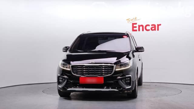 Kia Carnival III 2.2d AT