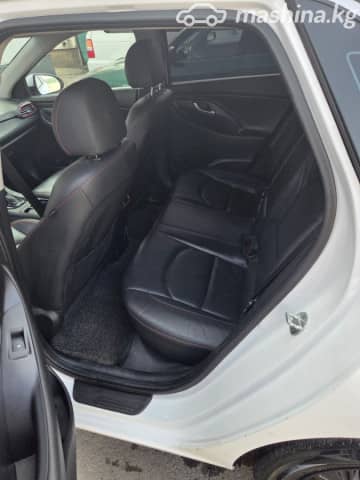 Hyundai i30 III Рестайлинг 1.6d AMT