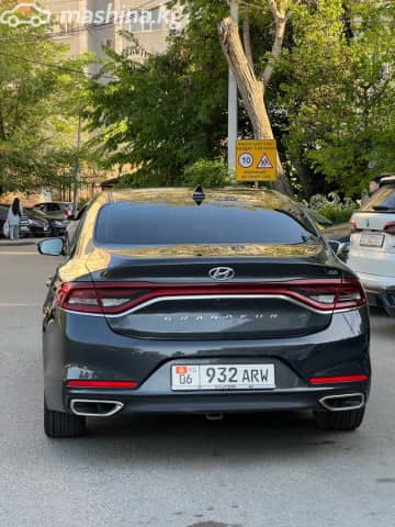 Hyundai Grandeur VI 3.0 AT