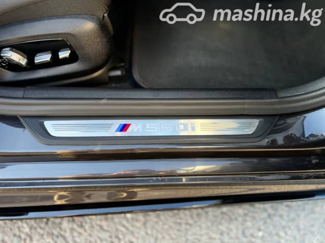 BMW 5 серии VII (G30/G31) M550i xDrive 4.4 AT 4WD