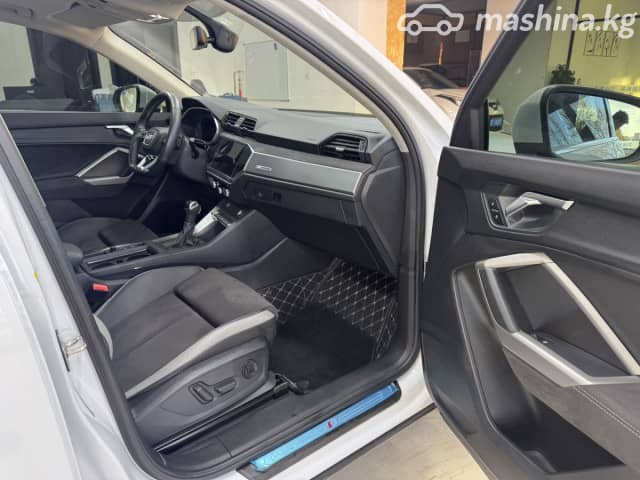 Audi Q3 II (F3) 35 TFSI 1.4 AMT