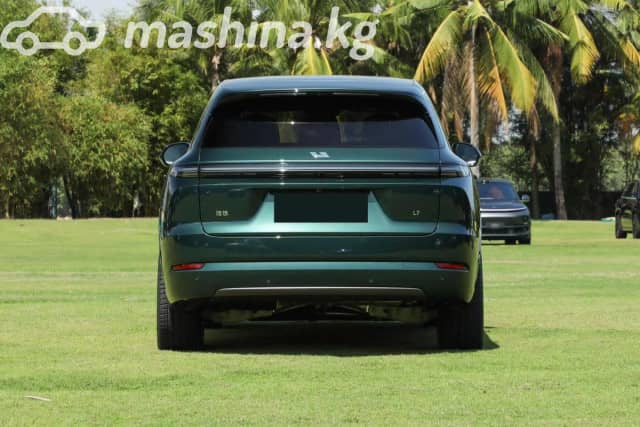 LiXiang L7 Рестайлинг 1.5hyb AT 4WD