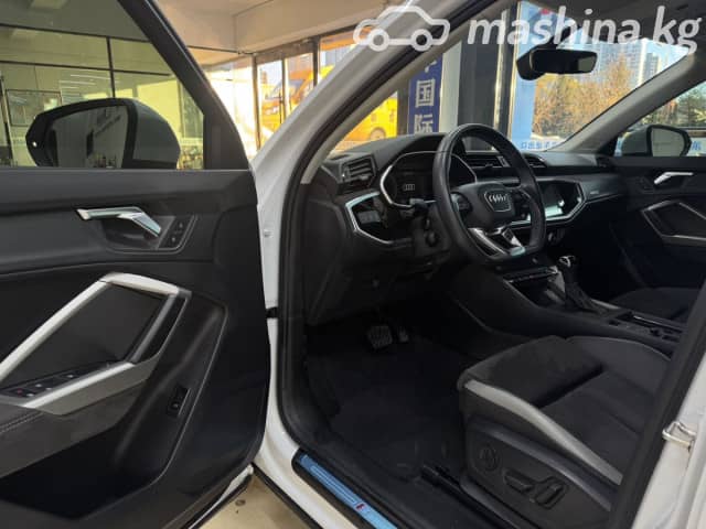 Audi Q3 II (F3) 35 TFSI 1.4 AMT