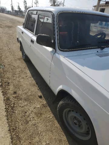 ВАЗ (Lada) 2107 21074-30 1.6 MT