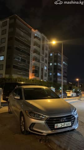 Hyundai Elantra VI (AD) 2.0 AT