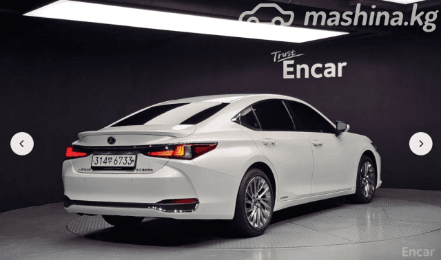 Lexus ES VII Рестайлинг 300h 2.5hyb CVT