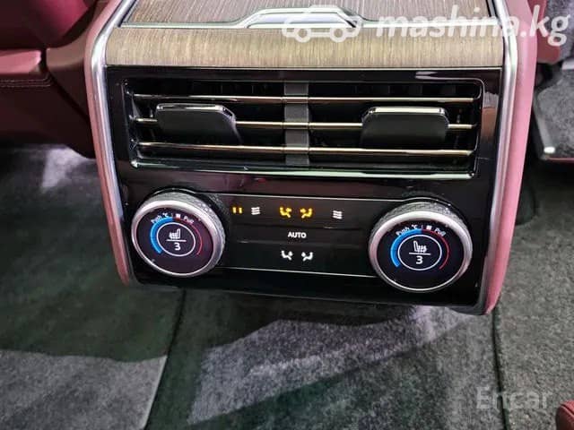 Land Rover Range Rover V P530 4.4 AT 4WD