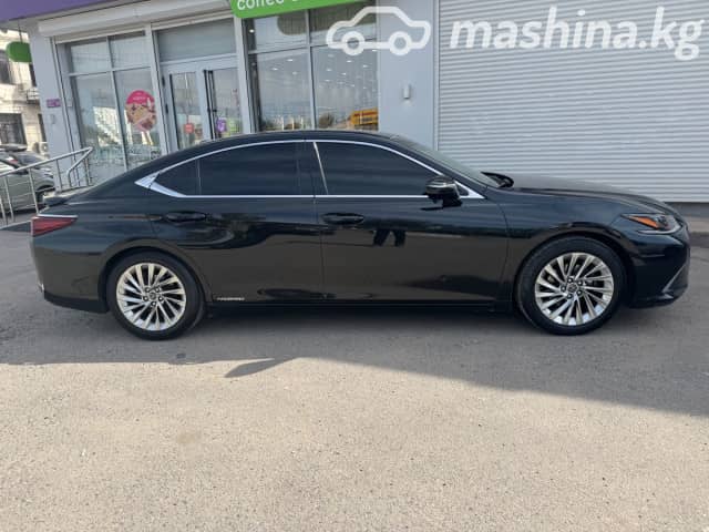 Lexus ES VII 300h 2.5hyb CVT