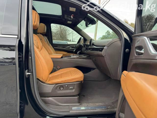 Cadillac Escalade V 6.2 AT 4WD