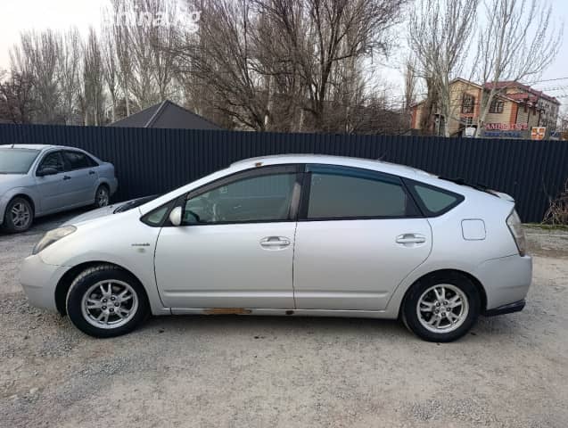 Toyota Prius II (XW20) 1.5hyb AT