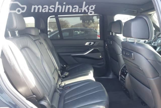 BMW X7 I (G07) M50i 4.4 AT 4WD