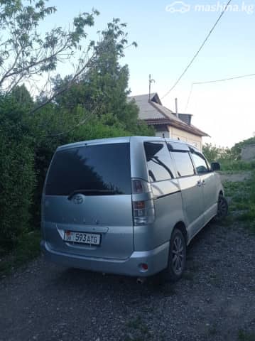 Toyota Voxy I (R60) 2.0 CVT