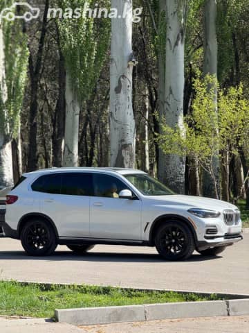 BMW X5 IV (G05/G18) 40i 3.0 AT 4WD