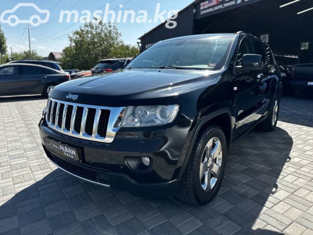 Jeep Grand Cherokee IV (WK2) 5.7 AT 4WD