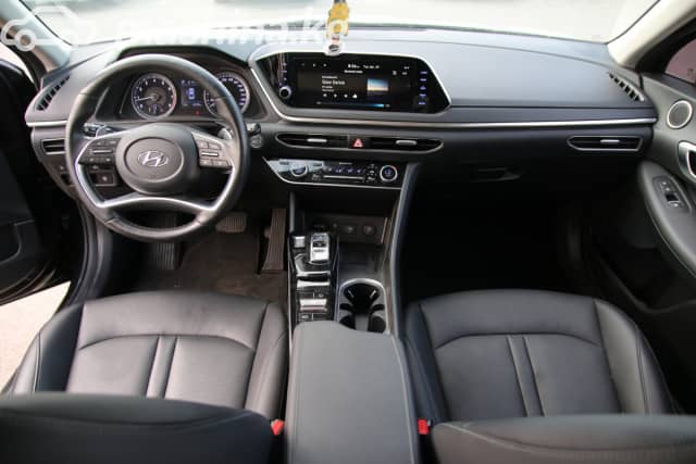 Hyundai Sonata VIII (DN8) 2.0 AT
