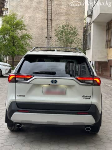 Toyota RAV4 V (XA50) 2.5hyb CVT 4WD