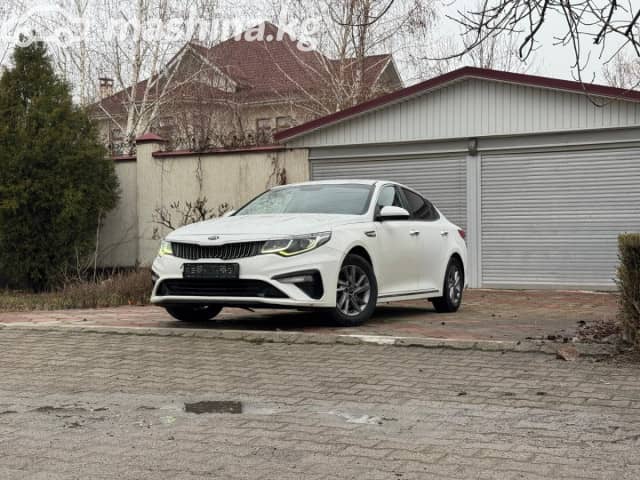 Kia K5 II 2.0 AT