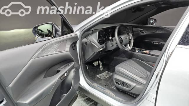 Lexus RX V 500h 2.4hyb AT 4WD