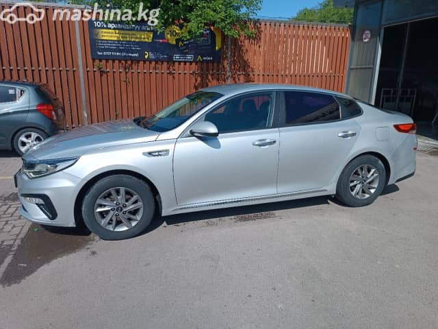 Kia K5 II 2.0 AT