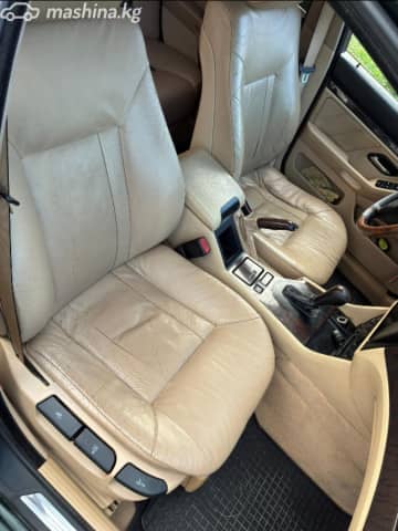 BMW 5 серии IV (E39) Рестайлинг 525i 2.5 AT