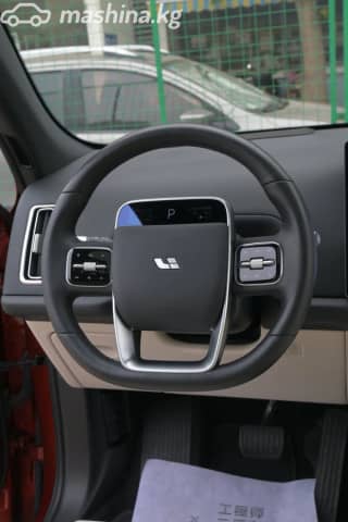 LiXiang L7 Pro 1.5hyb AT 4WD