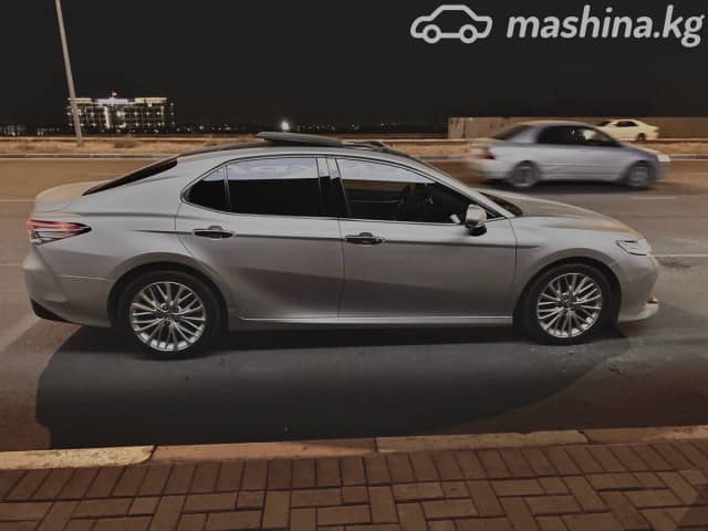 Toyota Camry VIII (XV70) 2.5 AT