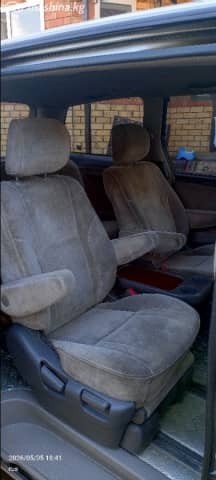 Toyota Estima II 2.4 AT