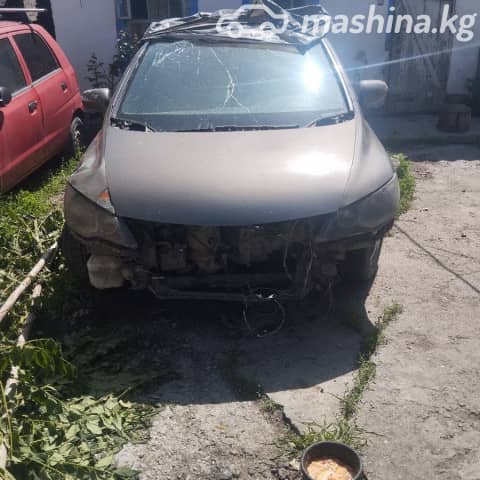 Honda Civic VIII 1.8 MT