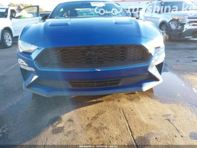 Ford Mustang VI Рестайлинг 2.3 AT