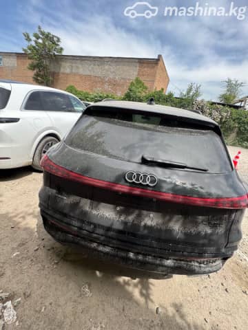 Audi Q5 III 40 TFSI 2.0 AMT 4WD
