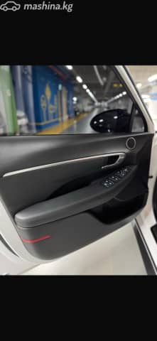 Hyundai Sonata VIII (DN8) 2.0 AT