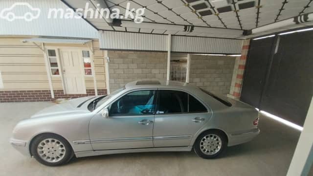 Mercedes-Benz E-Класс II (W210, S210) Рестайлинг 240 2.4 AT
