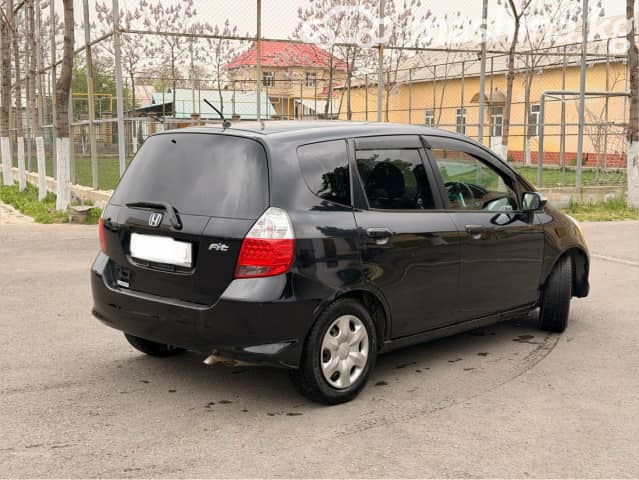 Honda Fit I 1.3 CVT