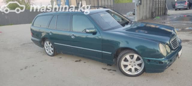 Mercedes-Benz E-Класс II (W210, S210) Рестайлинг 220 2.2d AT