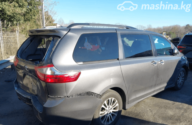 Toyota Sienna III Рестайлинг 2 3.5 AT