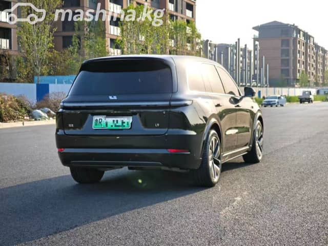 LiXiang L9 Рестайлинг 1.5hyb AT 4WD