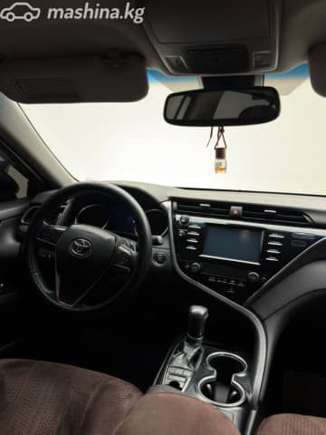 Toyota Camry VIII (XV70) 2.5 AT